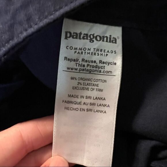 Patagonia navy pants. Size 4. - Picture 7 of 16